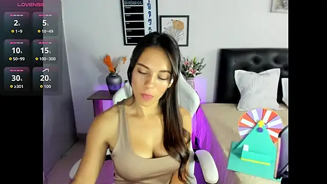 Sara lopez 28 online show from 02-06-26, 12:12