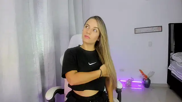 Sara lopez 28 online show from 02-28-25, 10:20