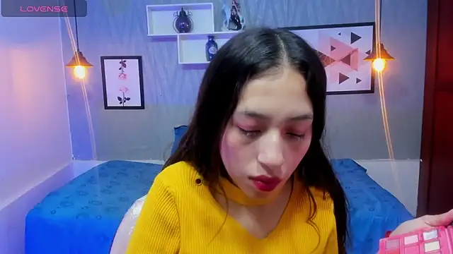 Snapshot of Valeria_roussi chatting on 10-09-25, 01:55 Valeria roussi online show from 10-09-25, 01:55