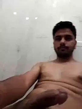 Snapshot of itachigunn chatting on 03-01-26, 06:35 itachigunn online show from 03-01-26, 06:35