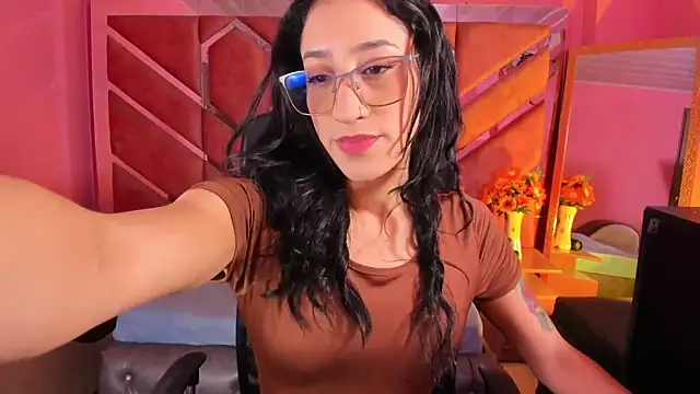Eimy Sexy  online show from 03-12-26, 01:04