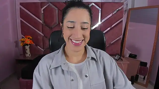 Eimy Sexy  online show from 05-26-26, 01:42