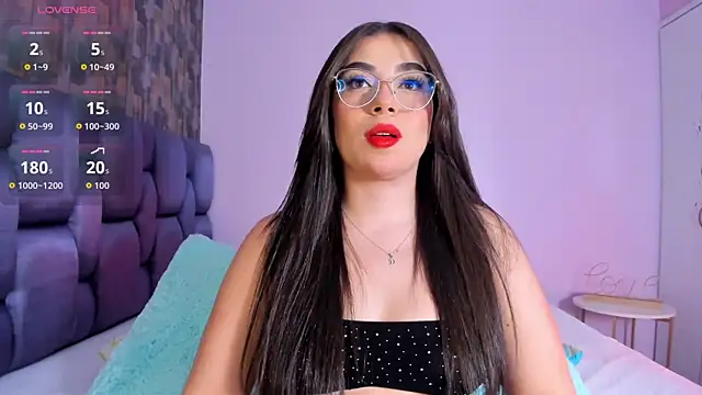Snapshot of IsabellaAnngel chatting on 09-20-25, 01:43 IsabellaAnngel online show from 09-20-25, 01:43