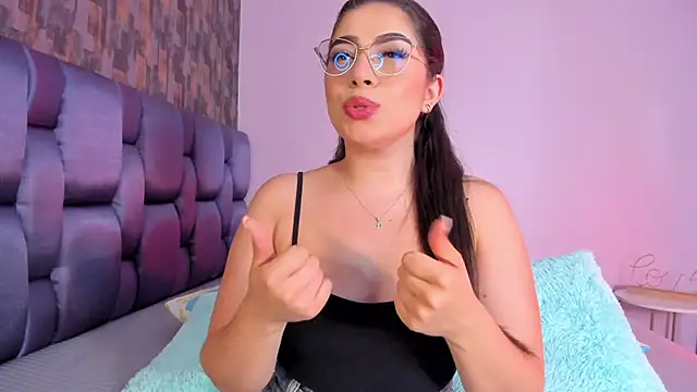 Snapshot of IsabellaAnngel chatting on 09-12-25, 06:18 IsabellaAnngel online show from 09-12-25, 06:18