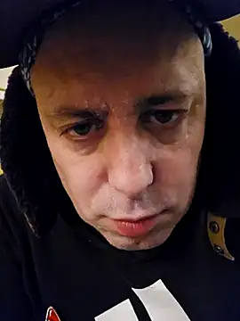 Snapshot of HeteroHotGuy1 chatting on 02-01-25, 02:05 HeteroHotGuy1 online show from 02-01-25, 02:05