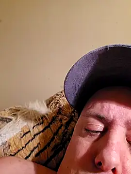 Snapshot of HeteroHotGuy1 chatting on 02-02-25, 12:19 HeteroHotGuy1 online show from 02-02-25, 12:19