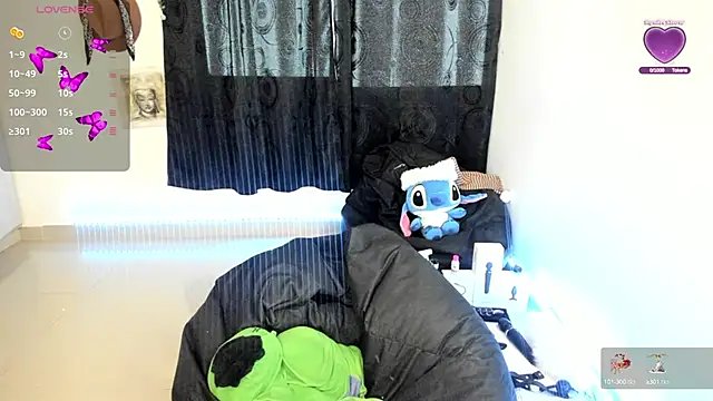 Snapshot of natasha777_v chatting on 12-18-24, 09:51 natasha777 v online show from 12-18-24, 09:51