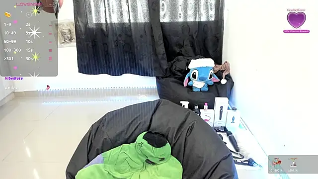 Snapshot of natasha777_v chatting on 12-26-24, 09:37 natasha777 v online show from 12-26-24, 09:37