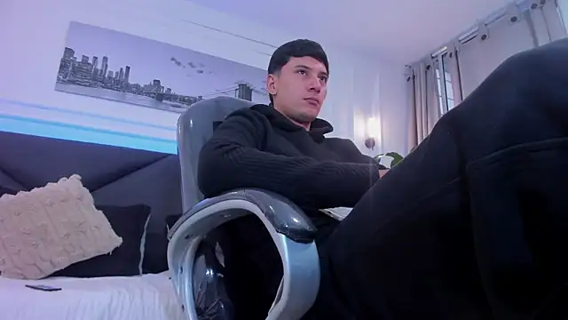 Damian23   online show from 12-16-25, 12:42