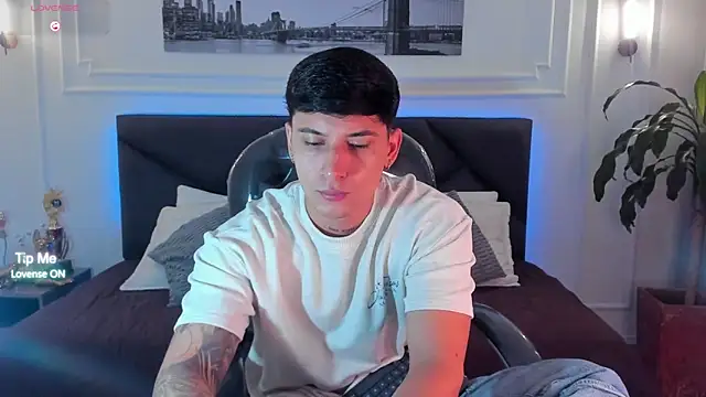 Damian23   online show from 03-21-26, 01:26