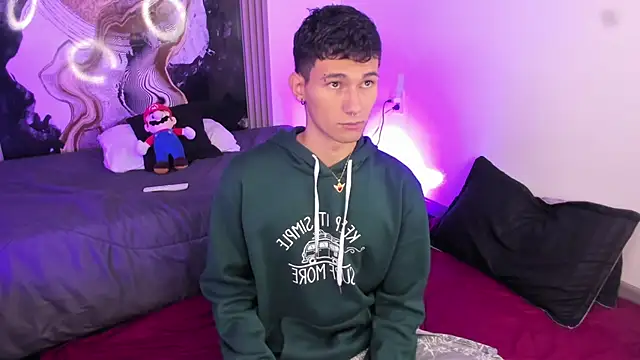 Snapshot of Alexx_tc chatting on 02-17-26, 03:26 Alexx tc online show from 02-17-26, 03:26