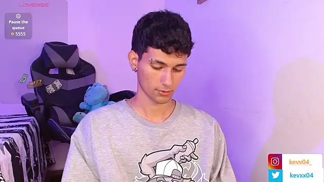 Alexx tc online show from 11-13-25, 02:37