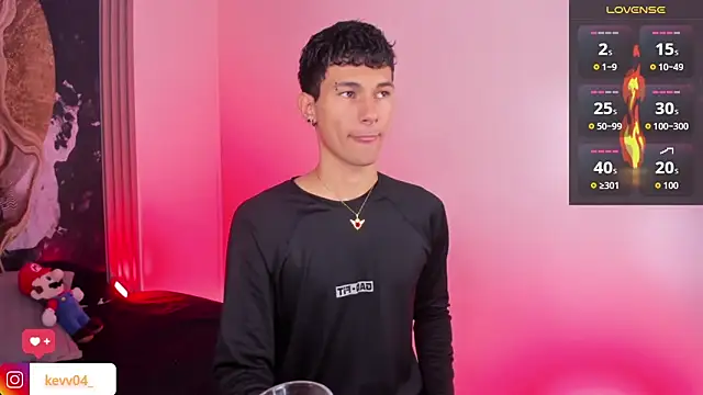 Snapshot of Alexx_tc chatting on 03-04-26, 08:11 Alexx tc online show from 03-04-26, 08:11