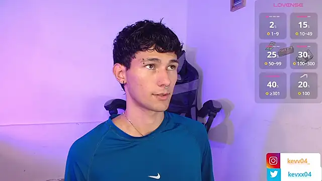 Alexx tc online show from 11-25-25, 03:18