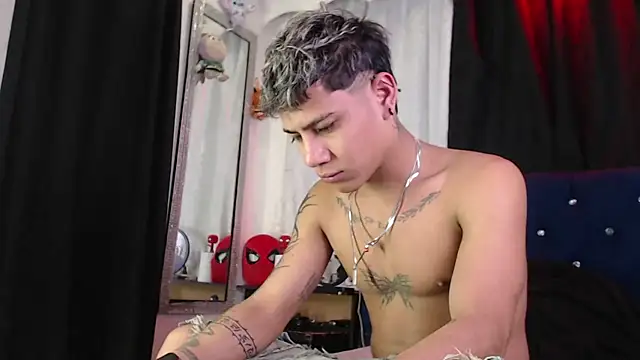 Sexys Boys Hot1 online show from 06-20-26, 01:10
