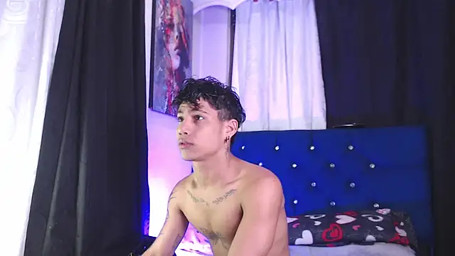 Sexys Boys Hot1 online show from 03-07-26, 02:07