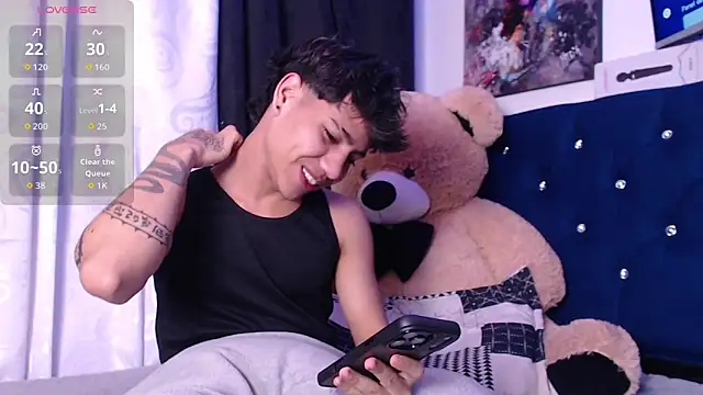 Sexys Boys Hot1 online show from 11-11-25, 02:17