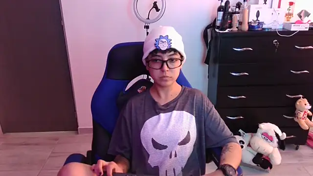 thomascooper7 online show from 11-10-25, 06:13