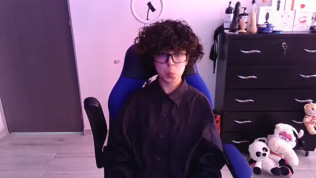 thomascooper7 online show from 11-01-25, 05:29