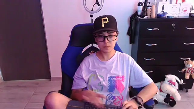 thomascooper7 online show from 11-11-25, 07:19