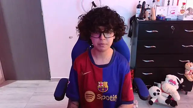 thomascooper7 online show from 11-02-25, 07:52