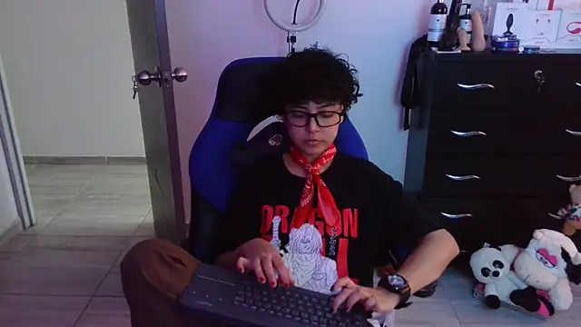 thomascooper7 online show from 02-13-26, 06:19