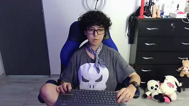 thomascooper7 online show from 03-31-26, 07:49