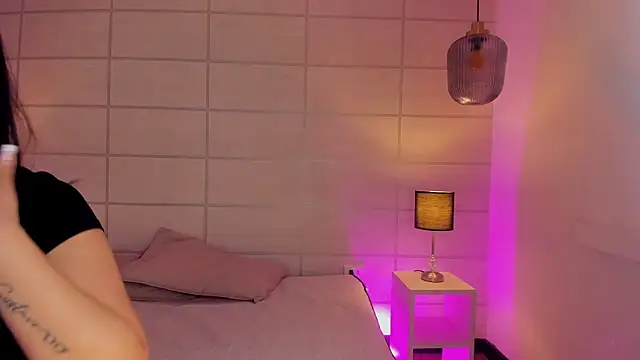 Christine Laam online show from 02-28-26, 02:55