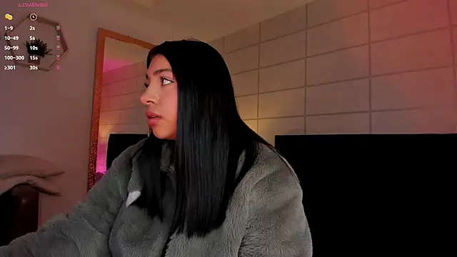 Christine Laam online show from 02-19-26, 12:13