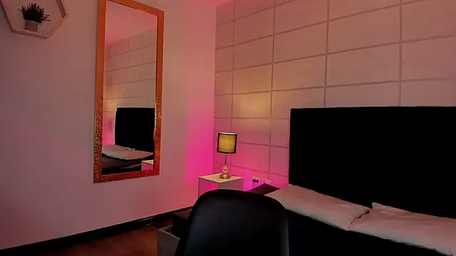 Christine Laam online show from 02-11-26, 12:27