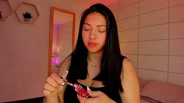 Christine Laam online show from 03-09-26, 12:09