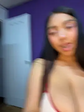 Christine Laam online show from 06-13-26, 03:04