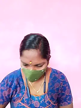 Tamil queensexy online show from 03-15-25, 02:46