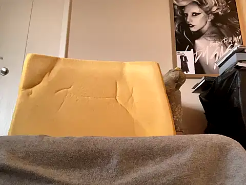 rickydickyskull online show from 10-25-25, 03:45