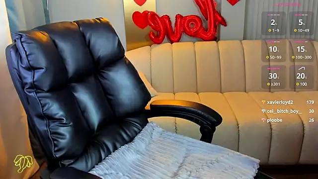 Snapshot of Eva_Conors_ chatting on 02-28-25, 07:26 Eva Conors  online show from 02-28-25, 07:26