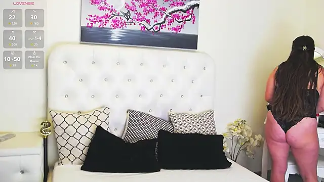 Ysabell01 online show from 11-27-25, 05:19