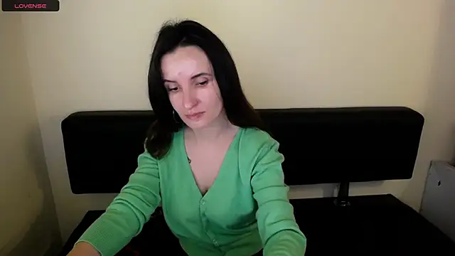 LaimaV  online show from 09-18-25, 09:34