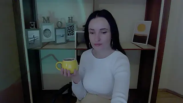 LaimaV  online show from 09-28-25, 08:32