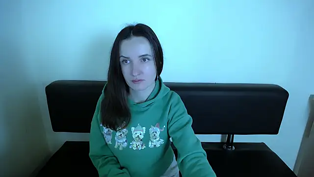 LaimaV  online show from 11-30-25, 11:22