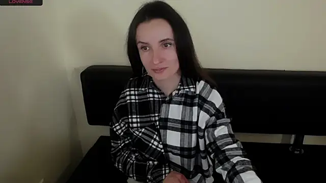 LaimaV  online show from 10-03-25, 02:18