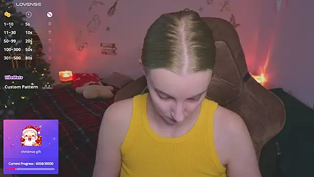 Fluffy muffin  online show from 12-15-25, 10:21