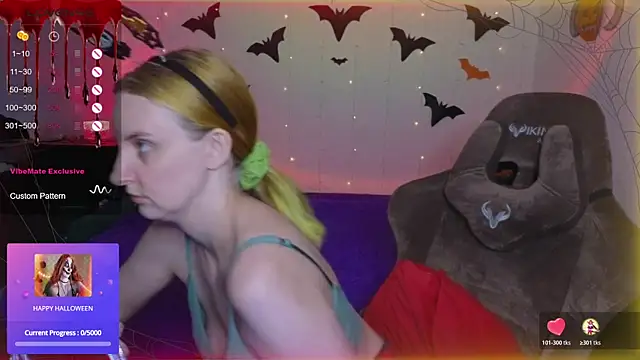 Fluffy muffin  online show from 10-31-25, 12:13