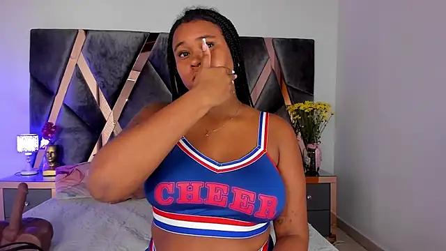 Milan ebony online show from 06-27-26, 11:38