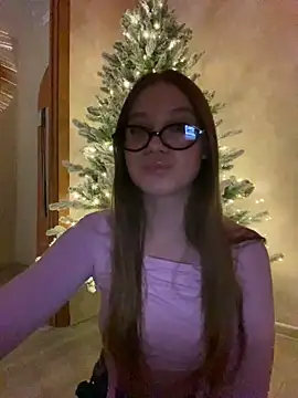 Snapshot of Bodee_Cat_ chatting on 12-07-24, 02:08 Bodee Cat online show from 12-07-24, 02:08