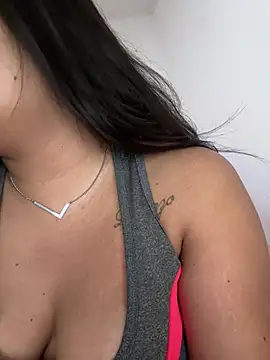 Snapshot of isa_ofc2024 chatting on 02-14-25, 10:06 isa ofc2024 online show from 02-14-25, 10:06