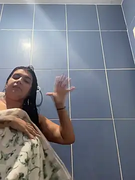 Snapshot of isa_ofc2024 chatting on 02-01-25, 09:51 isa ofc2024 online show from 02-01-25, 09:51