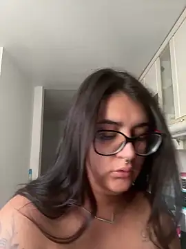 Snapshot of isa_ofc2024 chatting on 12-10-24, 10:17 isa ofc2024 online show from 12-10-24, 10:17