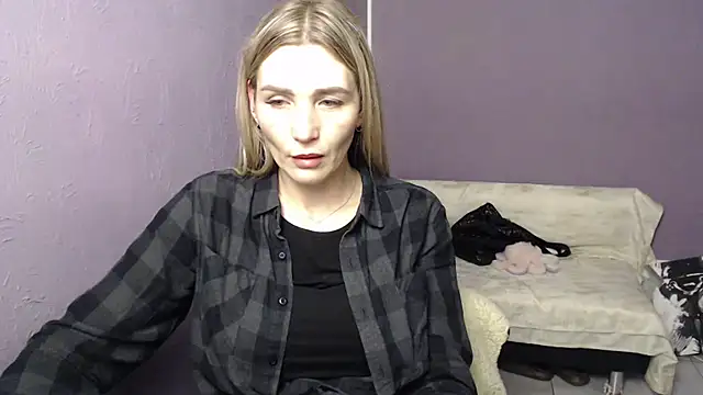  sexy lady online show from 10-23-25, 01:43