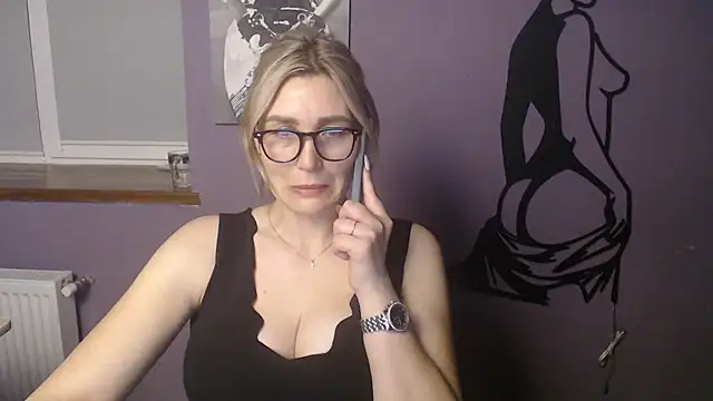  sexy lady online show from 05-14-26, 02:03