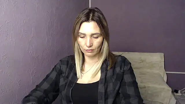  sexy lady online show from 09-18-25, 01:36